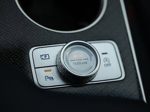 New 2026 Genesis GV80 3.5T e-SC image 39