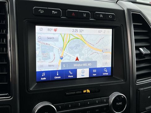 Used 2020 Ford Expedition Platinum image 20