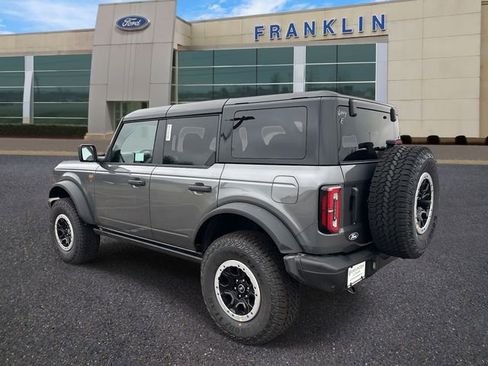 New 2026 Ford Bronco Badlands image 5