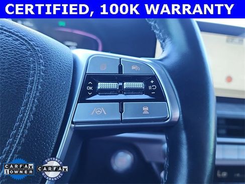 Used 2024 Kia Telluride EX w/ EX Captain's Chair Package image 27