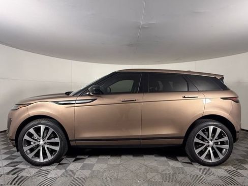 Used 2026 Land Rover Range Rover Evoque S AWD/4WD image 3