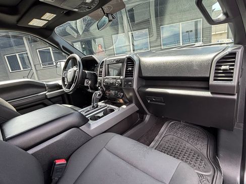 Used 2018 Ford F150 XLT w/ Equipment Group 302A Luxury AWD/4WD image 28