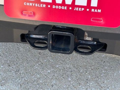 Used 2023 Nissan Pathfinder Platinum image 42