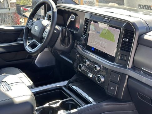 New 2025 Ford F350 Platinum w/ FX4 Off-Road Package image 11