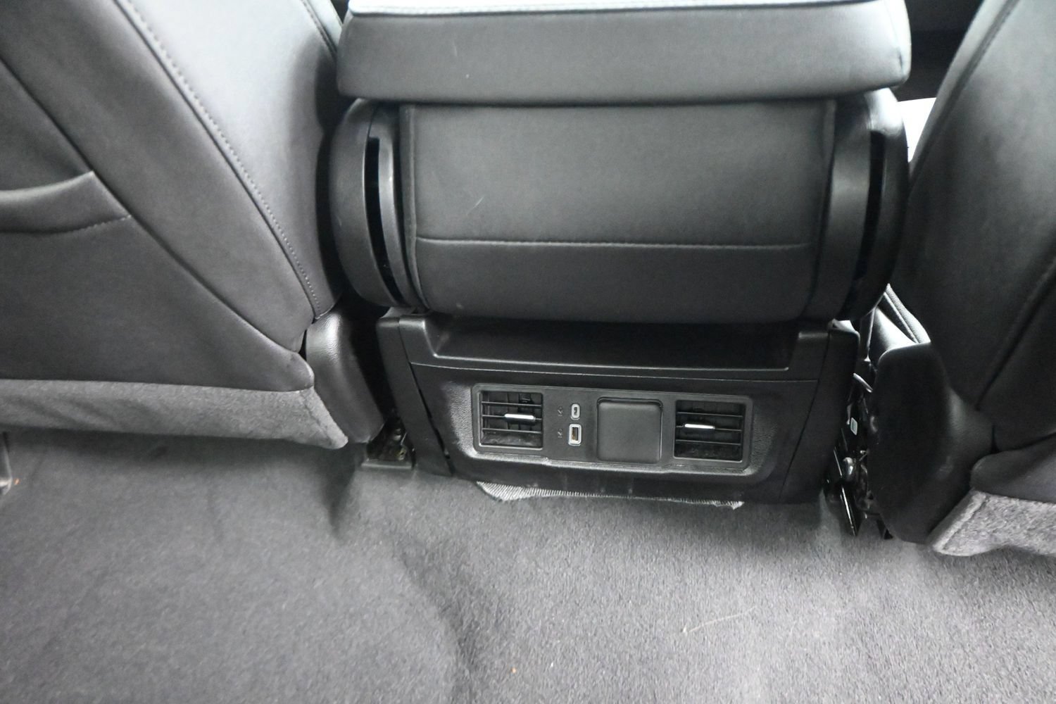 Used 2026 GMC Sierra 1500 SLT RWD image 16