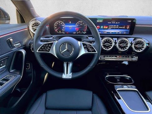 Used 2026 Mercedes-Benz CLA 250 image 7