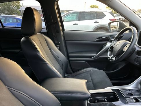 Used 2024 Mitsubishi Eclipse Cross AWD image 10