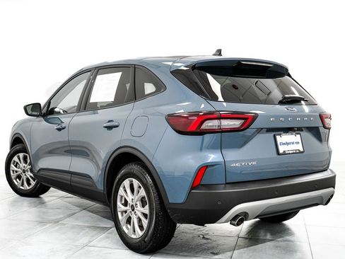 Used 2025 Ford Escape Active w/ Tech Pack #1 FWD image 5