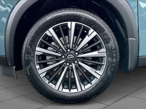 New 2026 Nissan Pathfinder Platinum w/ Accent Package image 11