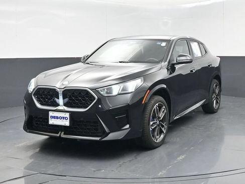 Used 2025 BMW X2 xDrive28i AWD/4WD image 4