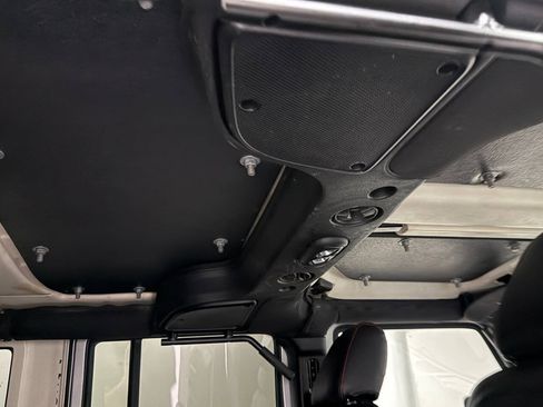 Used 2016 Jeep Wrangler Unlimited Sport w/ Quick Order Package 24S AWD/4WD image 35