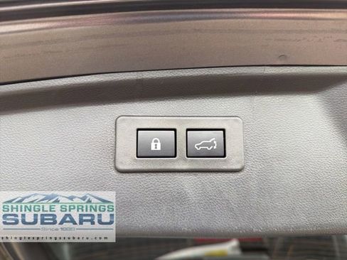 Certified 2025 Subaru Outback Premium image 31