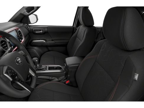 Used 2021 Toyota Tacoma TRD Sport w/ Technology Package RWD image 6
