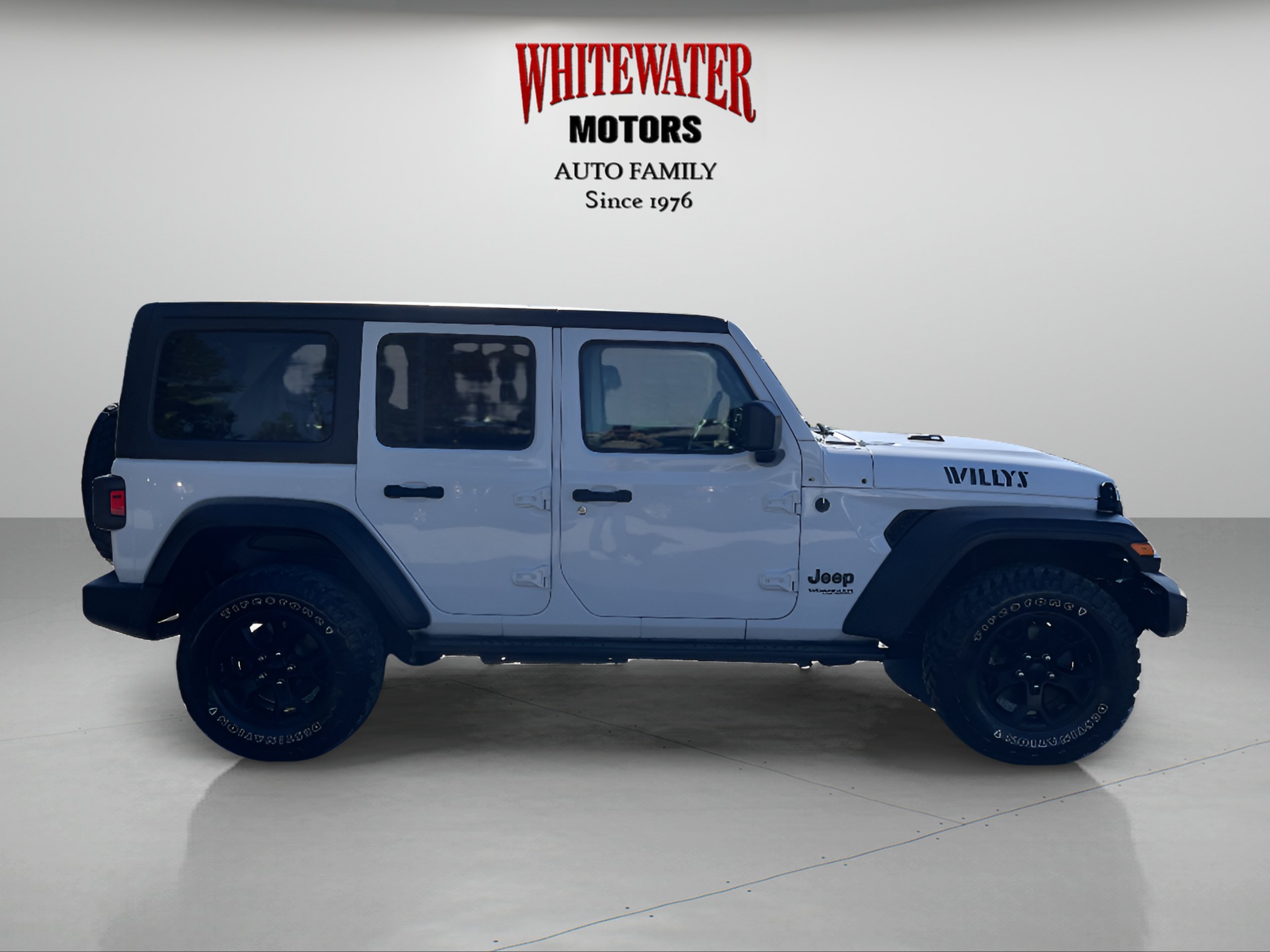 Used 2021 Jeep Wrangler Unlimited Sport AWD/4WD image 6