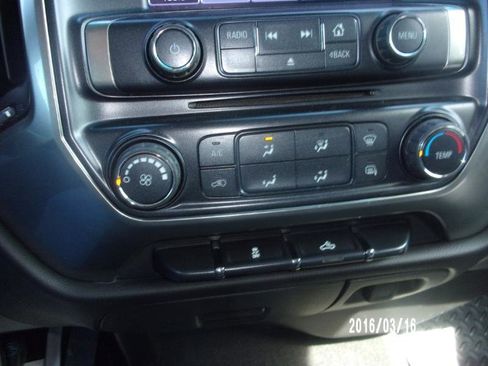 Used 2016 Chevrolet Silverado 1500 LT image 19