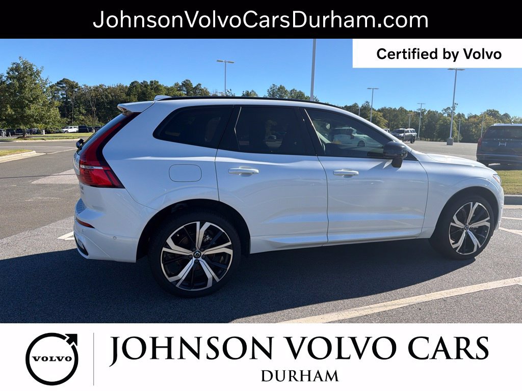 Certified 2025 Volvo XC60 B5 Ultra w/ Protection Package Premier AWD/4WD image 8