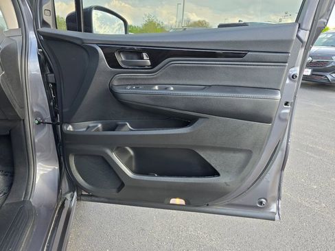 Used 2025 Honda Odyssey Touring image 31