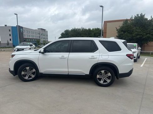 Used 2023 Honda Pilot EX-L image 5