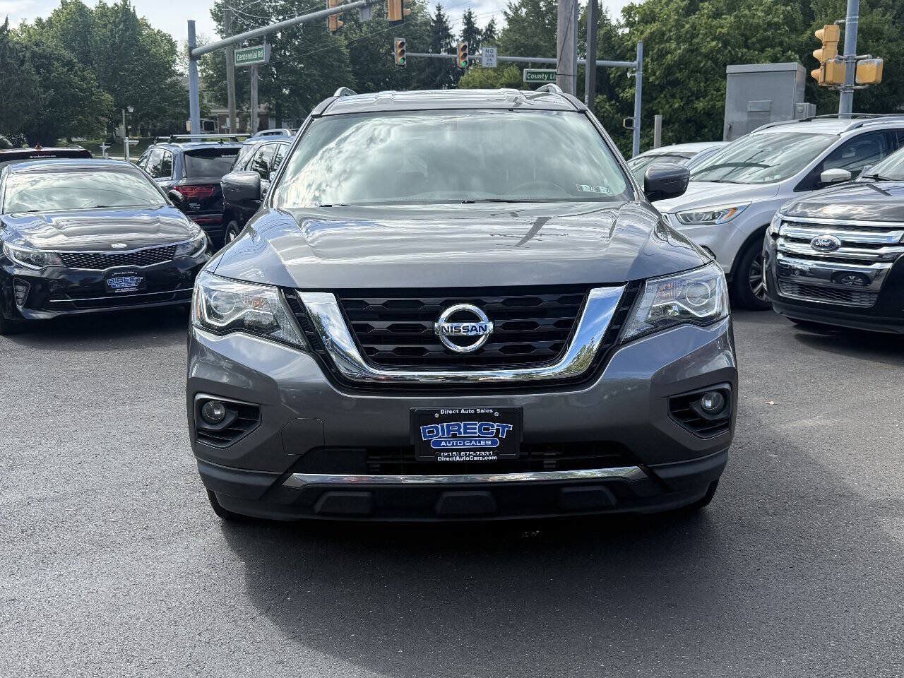 Used 2018 Nissan Pathfinder SV AWD/4WD image 3