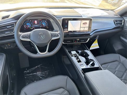 New 2026 Volkswagen Atlas Cross Sport SE image 9