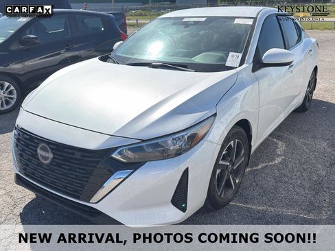 Used 2025 Nissan Sentra SV FWD image 1