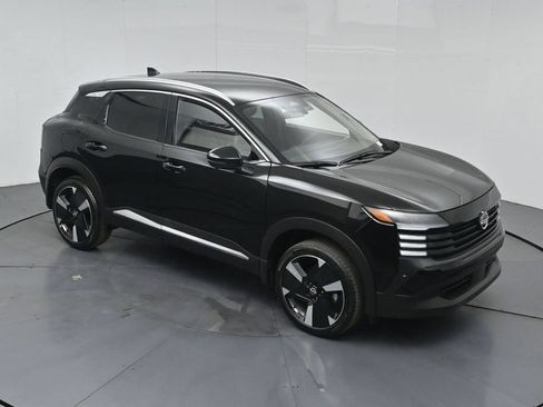 Used 2026 Nissan Kicks SR FWD image 44