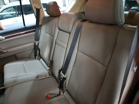 Used 2019 Lexus GX 460 Premium AWD/4WD image 16