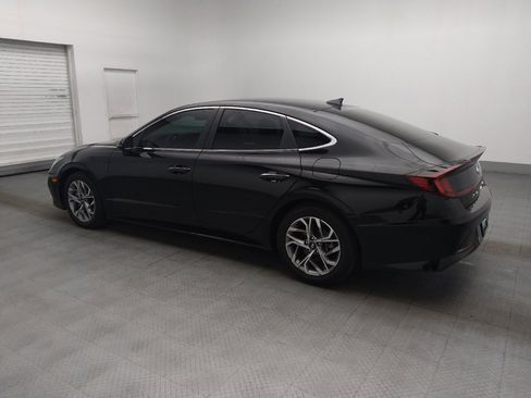 Used 2020 Hyundai Sonata SEL w/ Convenience Package FWD image 3
