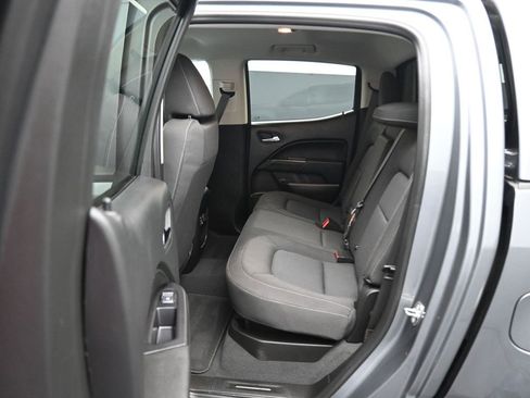 Used 2022 Chevrolet Colorado LT w/ LT Convenience Package image 28