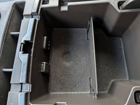 Used 2017 Chevrolet Silverado 1500 LT w/ All Star Edition image 32