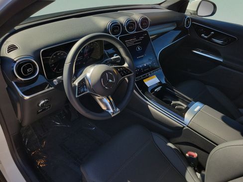 Certified 2026 Mercedes-Benz GLC 300 image 18