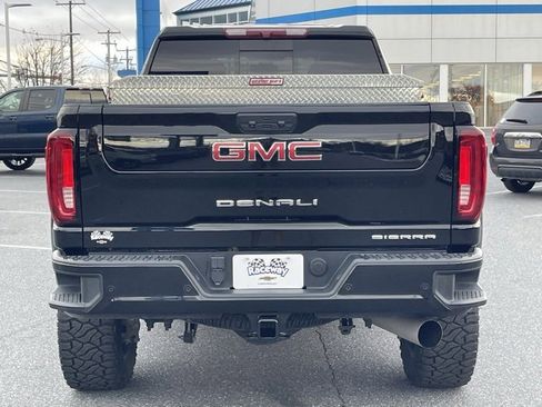 Used 2023 GMC Sierra 3500 Denali image 18
