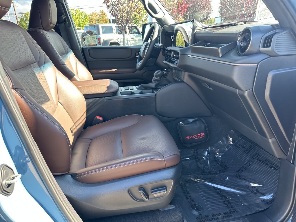 Certified 2025 Toyota Land Cruiser w/ Premium Package AWD/4WD image 17