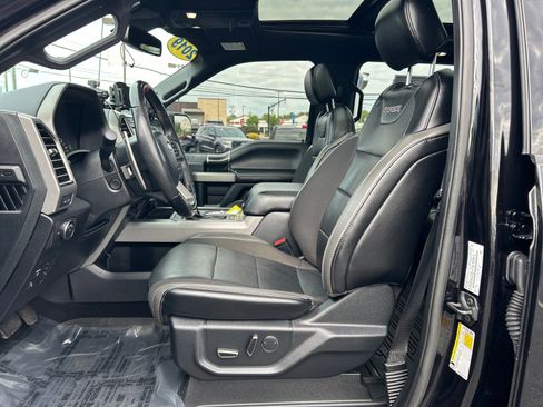 Used 2019 Ford F150 Raptor w/ Equipment Group 802A Luxury AWD/4WD image 7