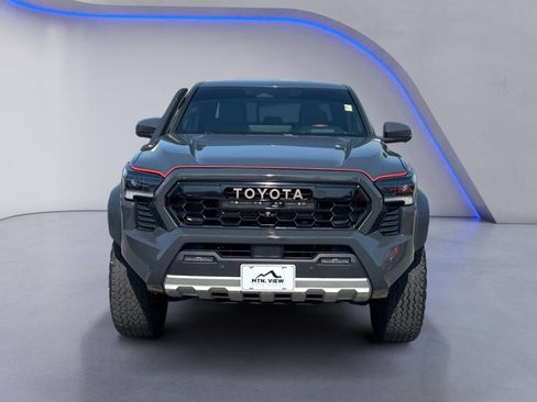 Used 2024 Toyota Tacoma 4x4 Double Cab Hybrid image 8