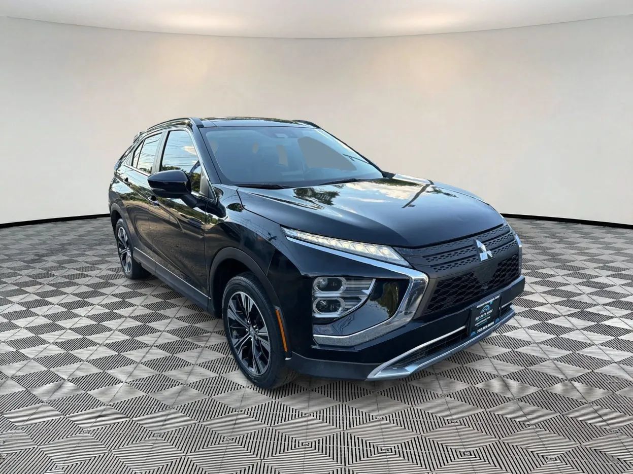 Used 2022 Mitsubishi Eclipse Cross SE AWD/4WD image 1