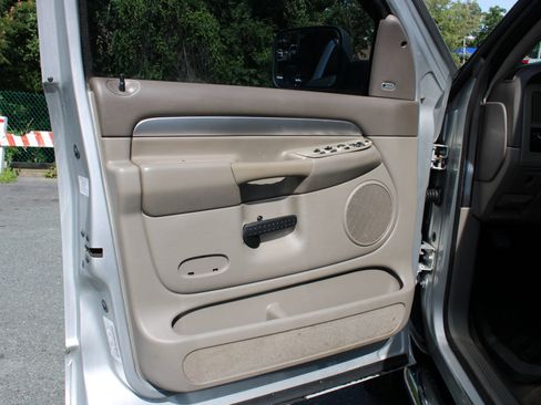 Used 2004 Dodge Ram 3500 Truck SLT w/ Trailer Tow Group AWD/4WD image 20