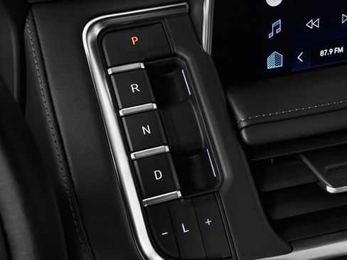 Used 2024 Chevrolet Tahoe RST w/ Luxury Package image 9