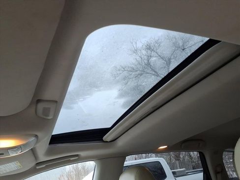 Used 2017 INFINITI QX60 AWD w/ Premium Package image 13