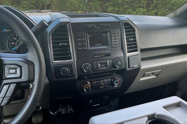 Used 2017 Ford F150 XLT AWD/4WD image 10