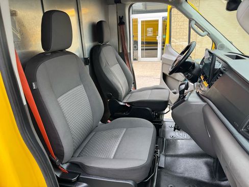 Used 2022 Ford Transit 250 148 High Roof Extended w/ Parcel Delivery Package RWD image 14