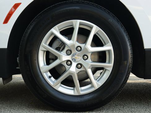 Used 2024 Chevrolet Equinox LT w/ LPO, Floor Liner Package image 34