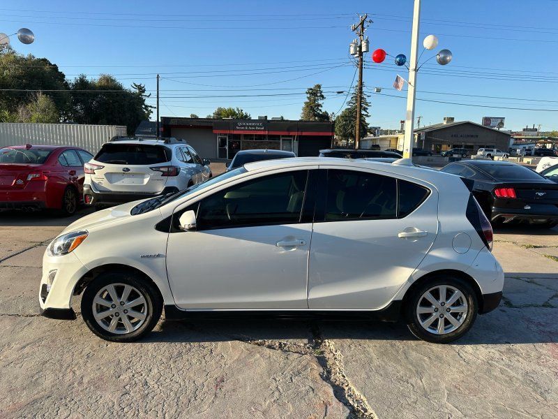 Used 2017 Toyota Prius C Two FWD image 4