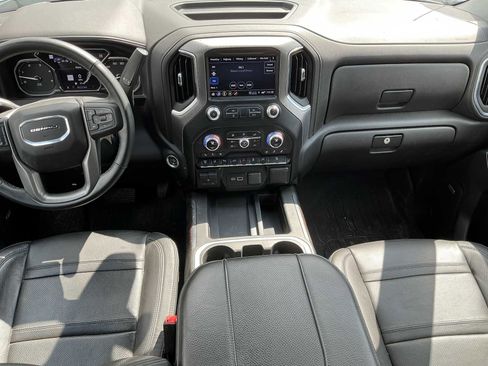 Used 2023 GMC Sierra 2500 Denali w/ Denali Ultimate Package AWD/4WD image 7
