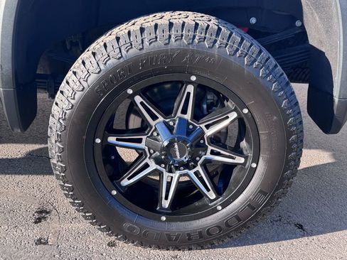 Used 2024 Chevrolet Silverado 3500 LT w/ Z71 Sport Edition image 43