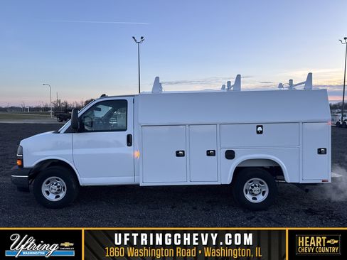 New 2025 Chevrolet Express 3500 w/ Power Convenience Package image 1