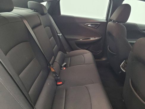 Used 2022 Chevrolet Malibu LT FWD image 19
