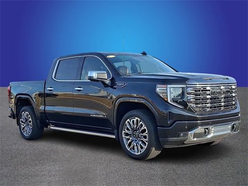 Used 2024 GMC Sierra 1500 Denali Ultimate image 3