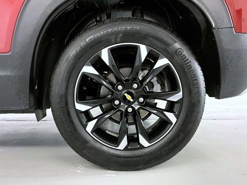 Certified 2023 Chevrolet TrailBlazer LT w/ Convenience Package FWD image 22
