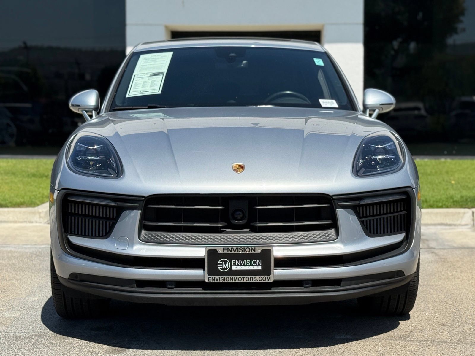 Used 2023 Porsche Macan S AWD/4WD image 5